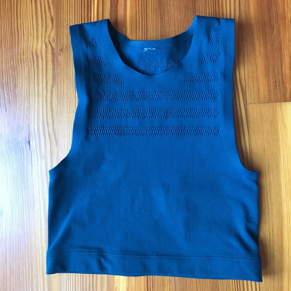 Lululemon crop